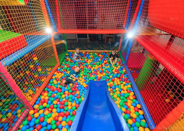 Activia Отель Ястшембя-Гура