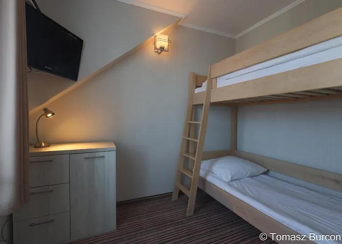 Activia 3* Ястшембя-Гура