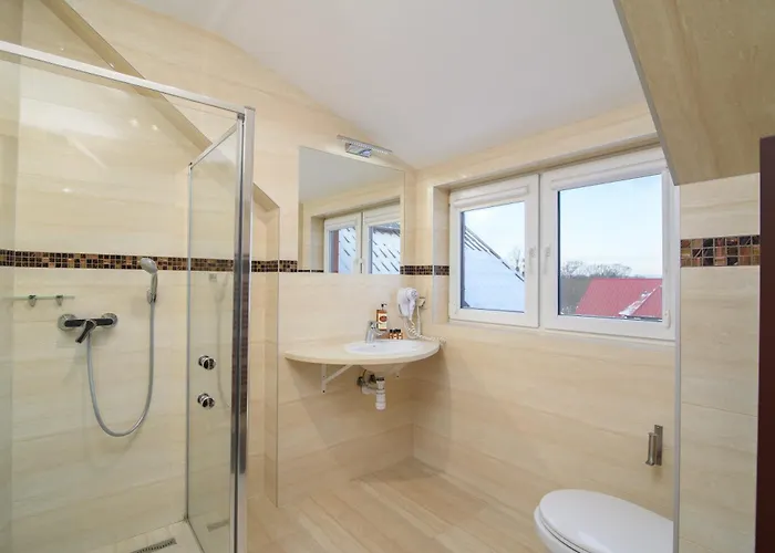 Activia 3* Ястшембя-Гура