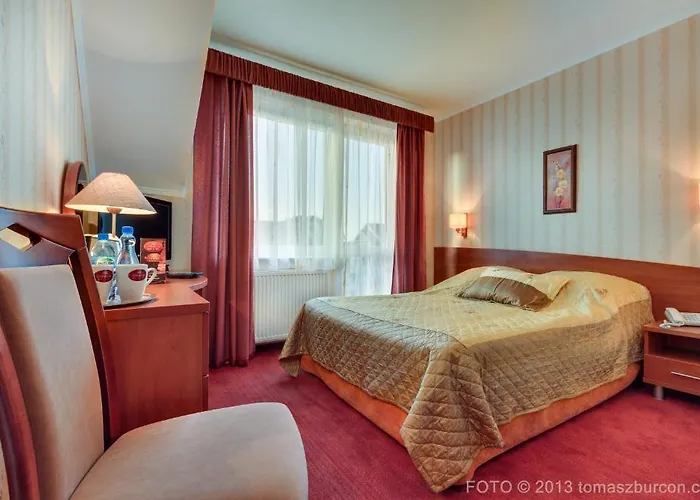 Activia Отель Ястшембя-Гура